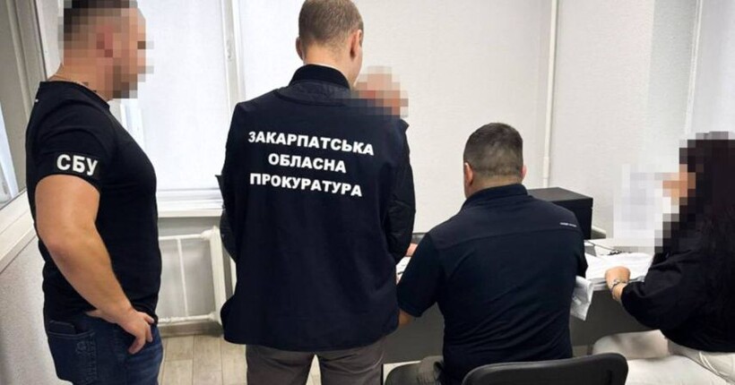 На Закарпатті депутат підозрюється у розкраданні 8,4 млн грн під час ремонту дороги