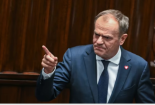 Туск проінформував генсека НАТО про 