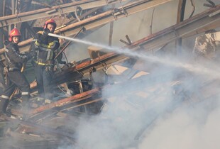 Обстріл Вінниці: у ДСНС розповіли про наслідки та показали кадри з місця удару (фото)