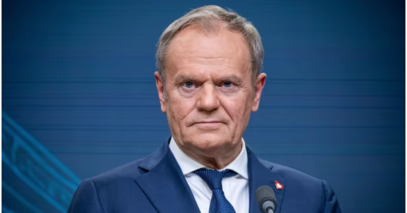 Туск підтвердив масове вторгнення саме російських дронів у повітряний простір Польщі