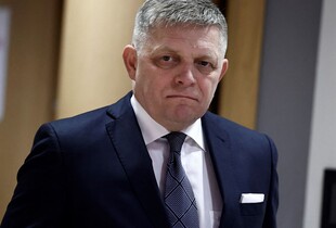 Фіцо закликав з’ясувати, хто керував російськими дронами, що залетіли в Польщу