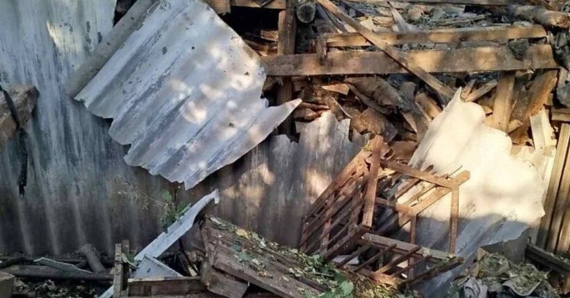 Ворожі обстріли Харківщини поранили п'ятеро людей і понівечили будинки та ферму