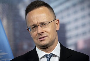 Сійярто звинуватив Україну у погіршенні відносин з Угорщиною: 