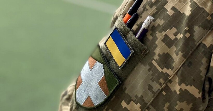 В Черкасах чоловік двічі вдарив по голові пакетом із сокирою співробітника ТЦК