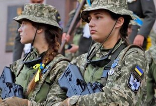 У Центрі рекрутингу розповіли, скільки дівчат йде на 