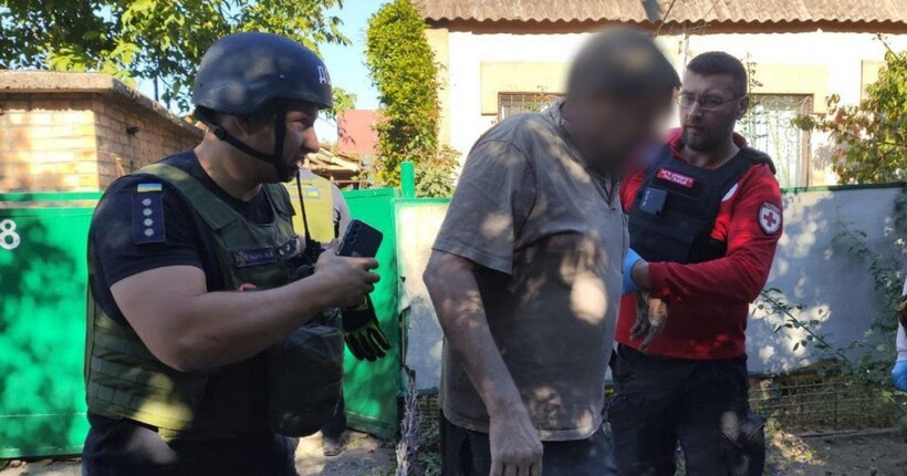 На Дніпропетровщині через російські обстріли постраждав чоловік та пошкоджено інфраструктуру