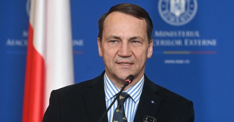 Голова МЗС Польщі підтримав ідею перехоплення військовими НАТО дронів рф над Україною
