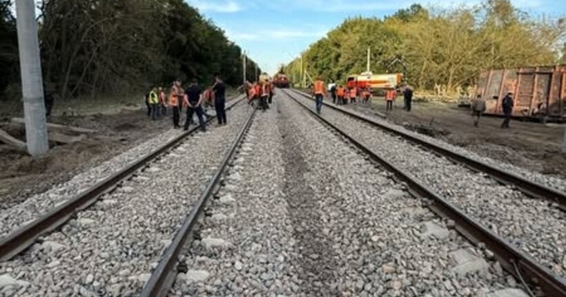 Вибух вагону з боєприпасами біля Боярки: залізничне сполучення відновлено