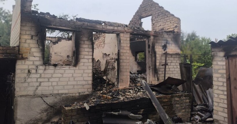 Окупанти вдарили по двох районах Дніпропетровщини: били артилерією, БпЛА та КАБами (фото)