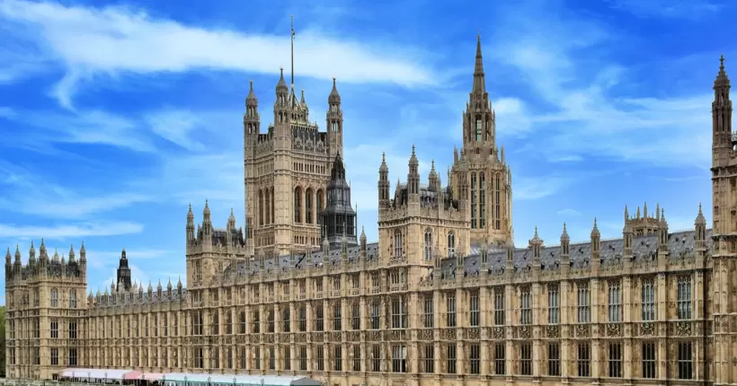 Депутати від усіх партій британського парламенту закликали ФРН дати Україні танки