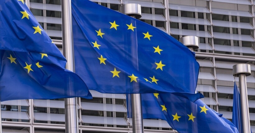 Єврокомісія схвалила новий пакет санкцій проти рф