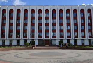 Білорусь оголосила чеського дипломата персоною нон грата