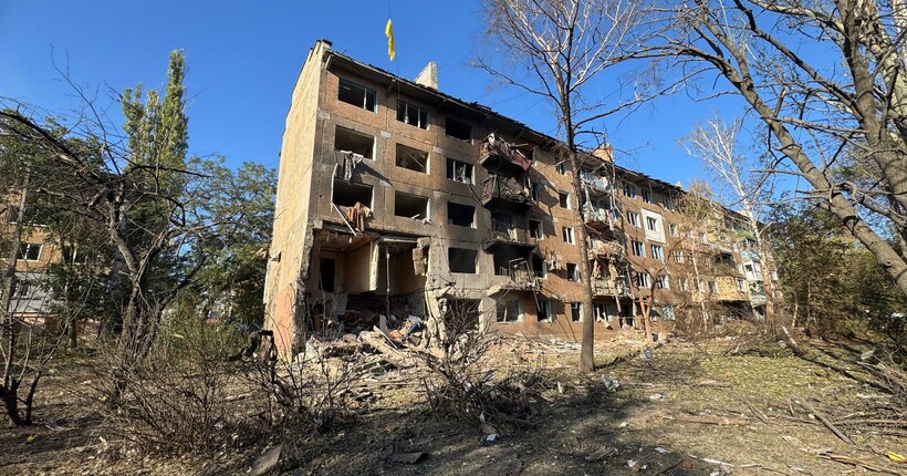 Авіаудар по Костянтинівці: окупанти скинули ФАБ-250, є поранений