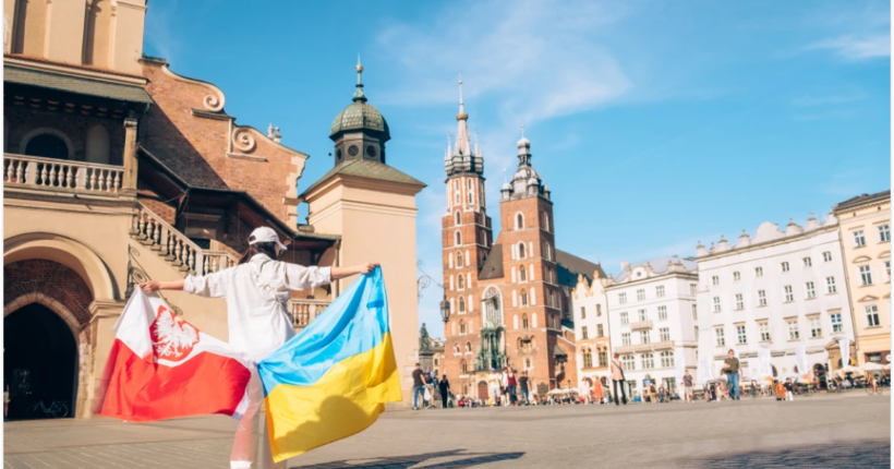 У Польщі знижується підтримка українців попри збереження позитивного ставлення