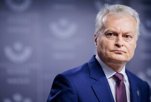 ЄС фактично фінансує росію, поки купує їх енергоресурси - Науседа