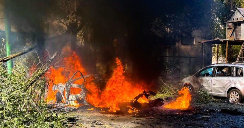 Росіяни вранці скинули 12 КАБів на Херсон: в ОВА розповіли про наслідки