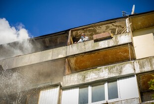 Пожежа у будинку в Києві: внаслідок загоряння загинула людина (фото, відео) 