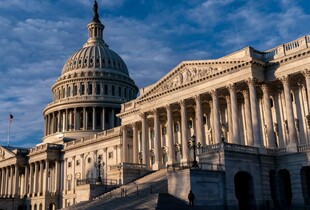 Уряду США світить 