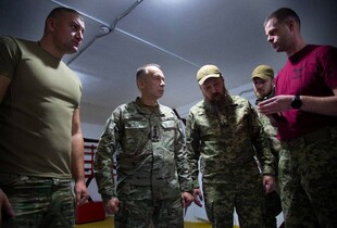 На Добропільському напрямку частина підрозділів рф потрапила в оточення - Сирський