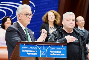 Премію імені Вацлава Гавела за права людини вперше отримав українець