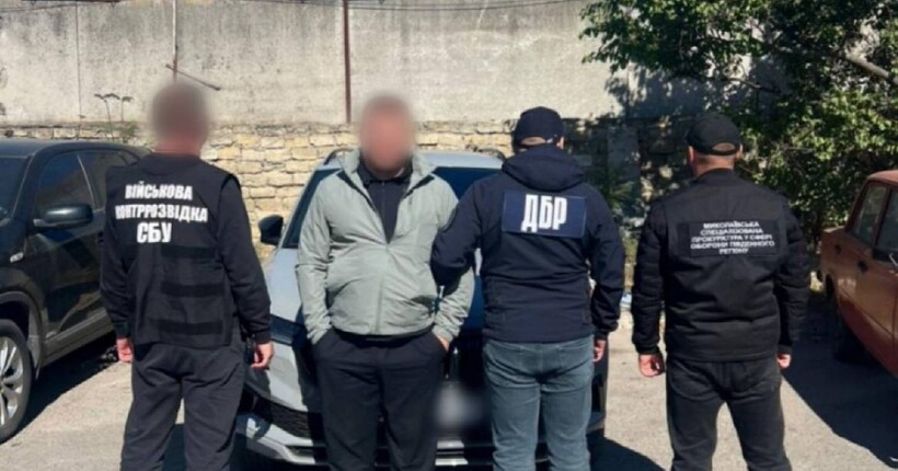 Привласнив понад 650 тонн пального для ЗСУ: ДБР викрило посадовця військової частини
