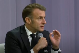 Україна не програє, ситуація зараз набагато краща, ніж на початку року - Макрон