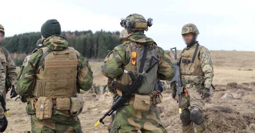У Норвегії під час навчань зникли п’ятеро солдатів біля кордону з росією