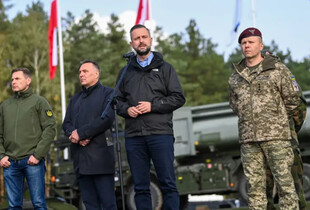 У Польщі відкрили найбільший центр підготовки для військових ЗСУ – тренуватимуть до 1200 бійців