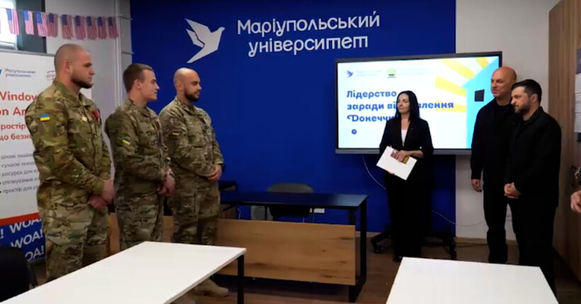 Зеленський зустрівся з працівниками освіти, студентами та школярами: подробиці