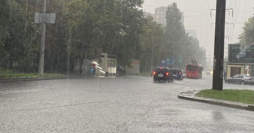 В Одесі знову оголошено штормове попередження