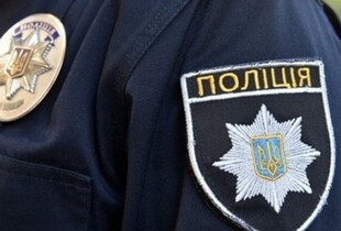 У Харкові втонув чоловік, який впав в каналізаційний люк на парковці супермаркету