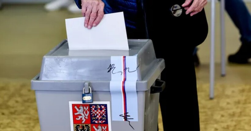 Вибори в Чехії: після перших підрахунків лідирує опозиційна ANO з Бабішем
