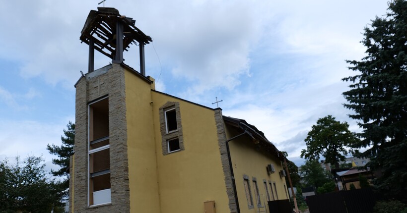 Російська атака на Львів: пошкоджено храм Успіння Пресвятої Богородиці УГКЦ (фото)