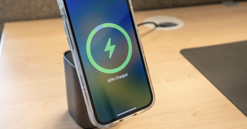 iOS 26 швидко розряджає iPhone: у чому причина і як це виправити