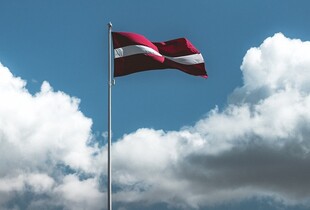 Латвія продовжує часткове закриття повітряного простору біля східного кордону