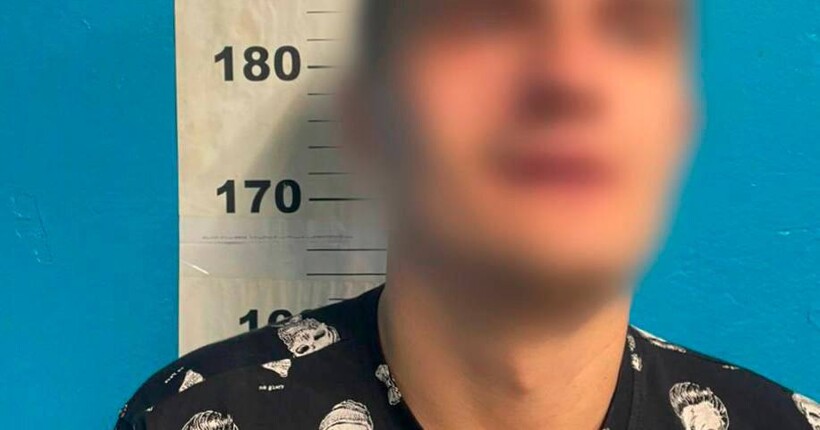 У Києві поліція затримала наркоторговця у метро