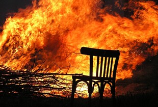 Ворог дроном атакував село на Сумщині: за життя чотирирічної дівчинки борються лікарі