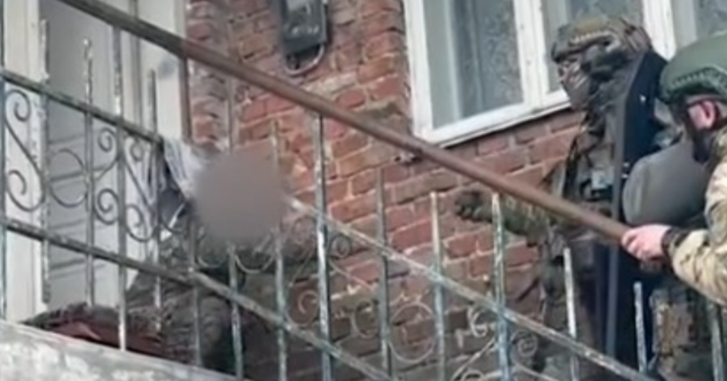 На Львівщині затримали чоловіка за незаконне зберігання гранати