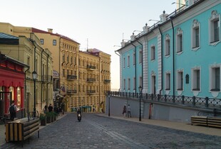 У КМДА повідомили про тимчасові обмеження руху у столиці через ремонт доріг - деталі