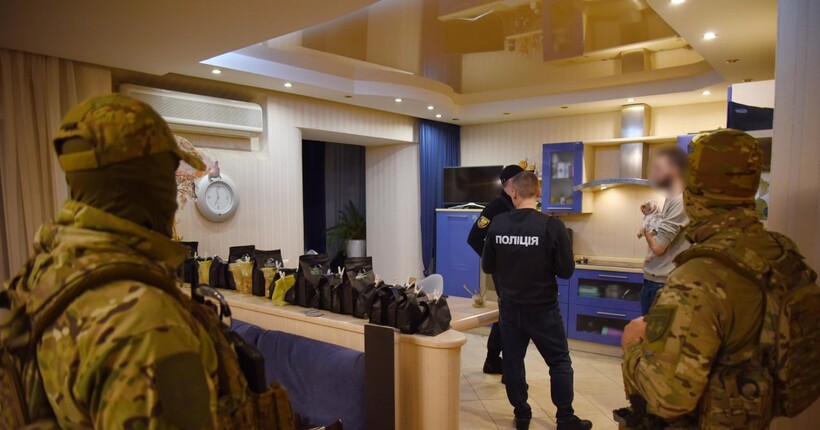 Тернопільські поліцейські ліквідували три наркоугруповання та вилучили 700 кг наркотиків