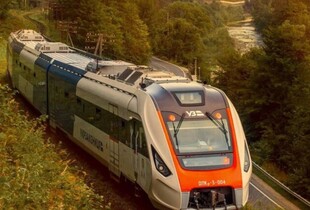 В "Укрзалізниці" повідомили, чи є затримки поїздів після нічних обстрілів