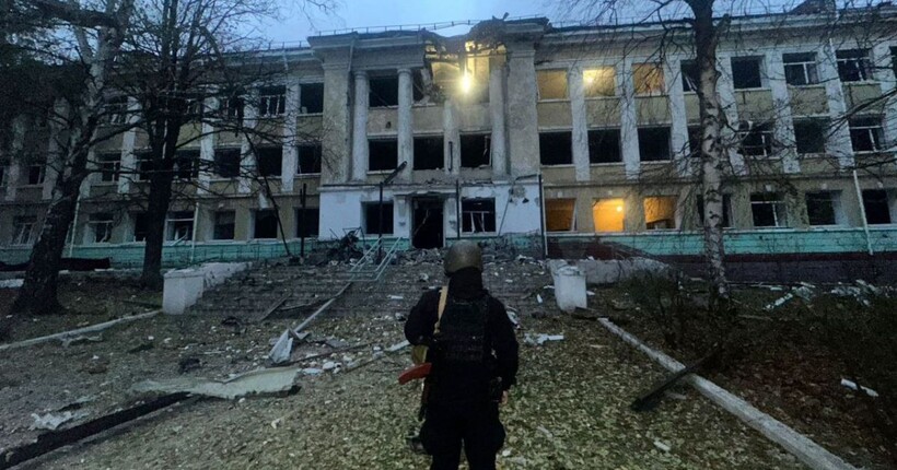На Донеччині під ворожим вогнем за добу загинули двоє людей, також є поранені