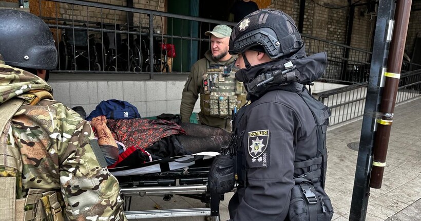 Росіяни скинули авіабомбу на храм у Костянтинівці: є загиблі та поранені (фото)