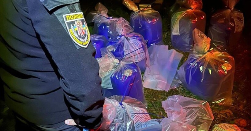 На Тернопільщині 18 працівникам локомотивного депо повідомили про підозру у викраденні пального