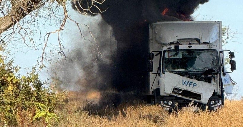 Росіяни обстріляли на Херсонщині чотири вантажівки ООН з гуманітарною допомогою