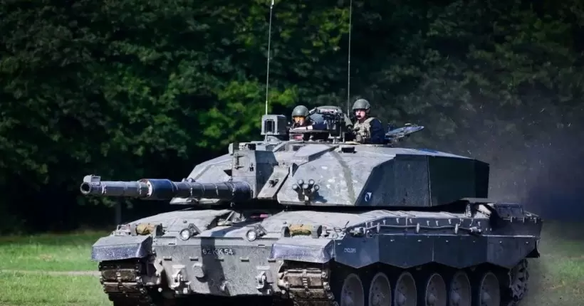 В Британії розповіли, коли танки Challenger 2 приїдуть в Україну 