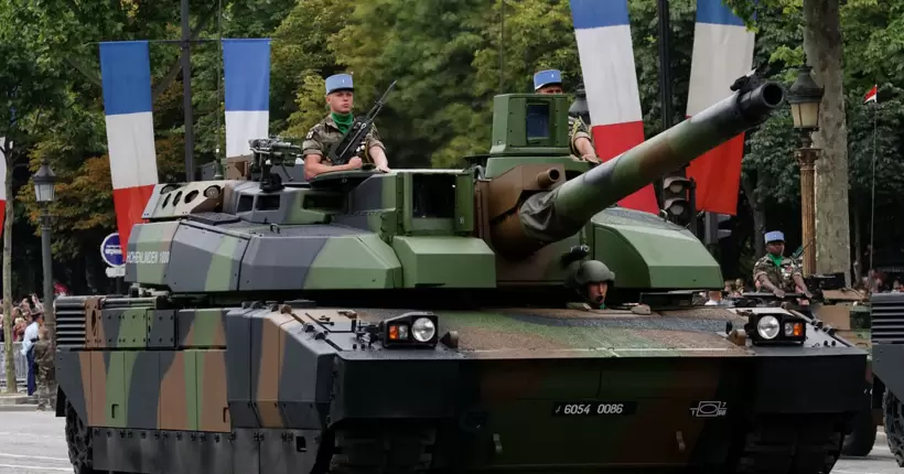 У Франції оцінили шанси передачі Україні бойових літаків та танків Leclerc