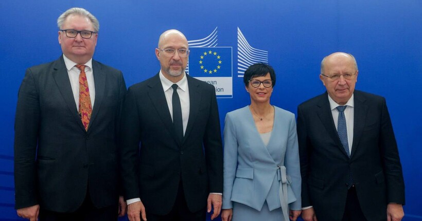 Українська делегація в Брюсселі обговорила з єврокомісарами оборону та євроінтеграцію - Шмигаль