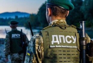Перевозив сувеніри з зображенням ПВК 