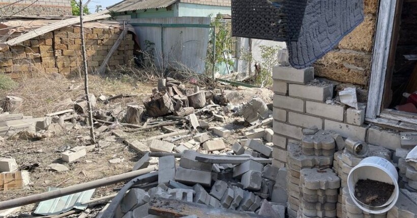 На Херсонщині окупанти обстріляли 32 населені пункти: є поранені і руйнування